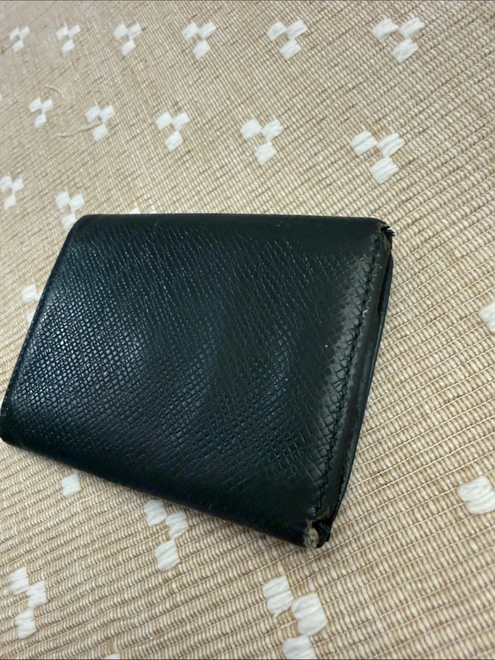 Louis Vuitton Taiga Leather Key Pouch Forest Green M30604 Wallet